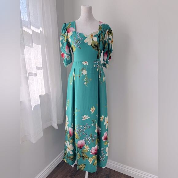 Minh Phuong Dresses & Skirts - Minh Phuong Teal Floral Print Sweetheart Neckline Half Sleeve Maxi Dress